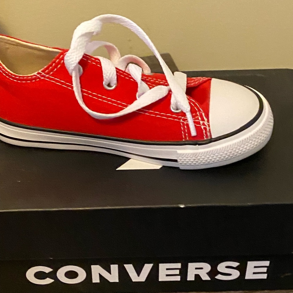 converse infant shoes